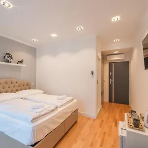boutique-suites-next-to-the-pater.vienna-besthotels.com/